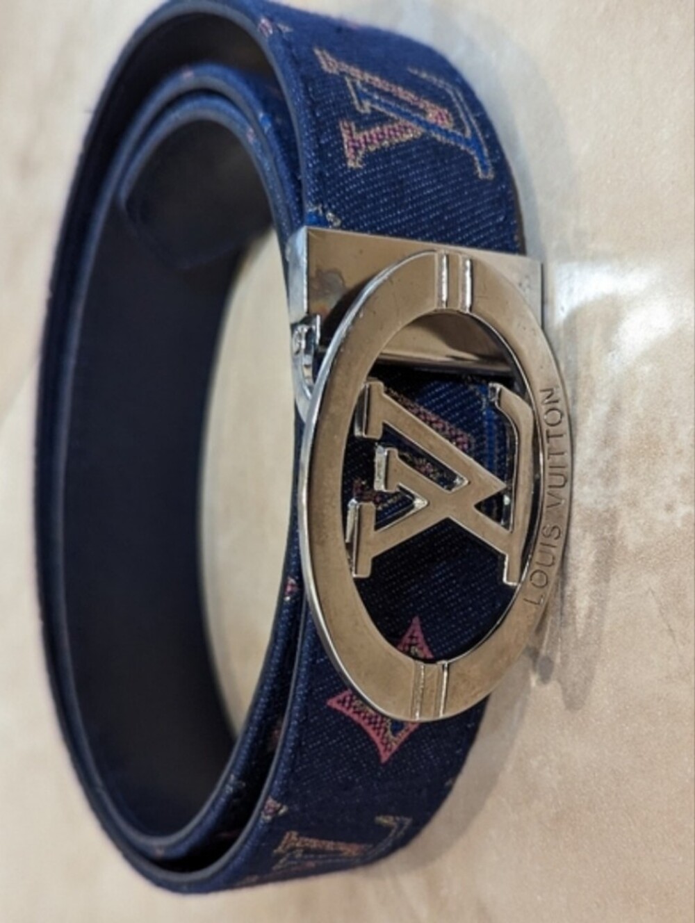 Authentic Limited Series Denium Louis Vuttion Size Small Belt . Dust Bag & Box